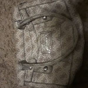 Guess Bags - guess pursue Guess Bags - guess pursue